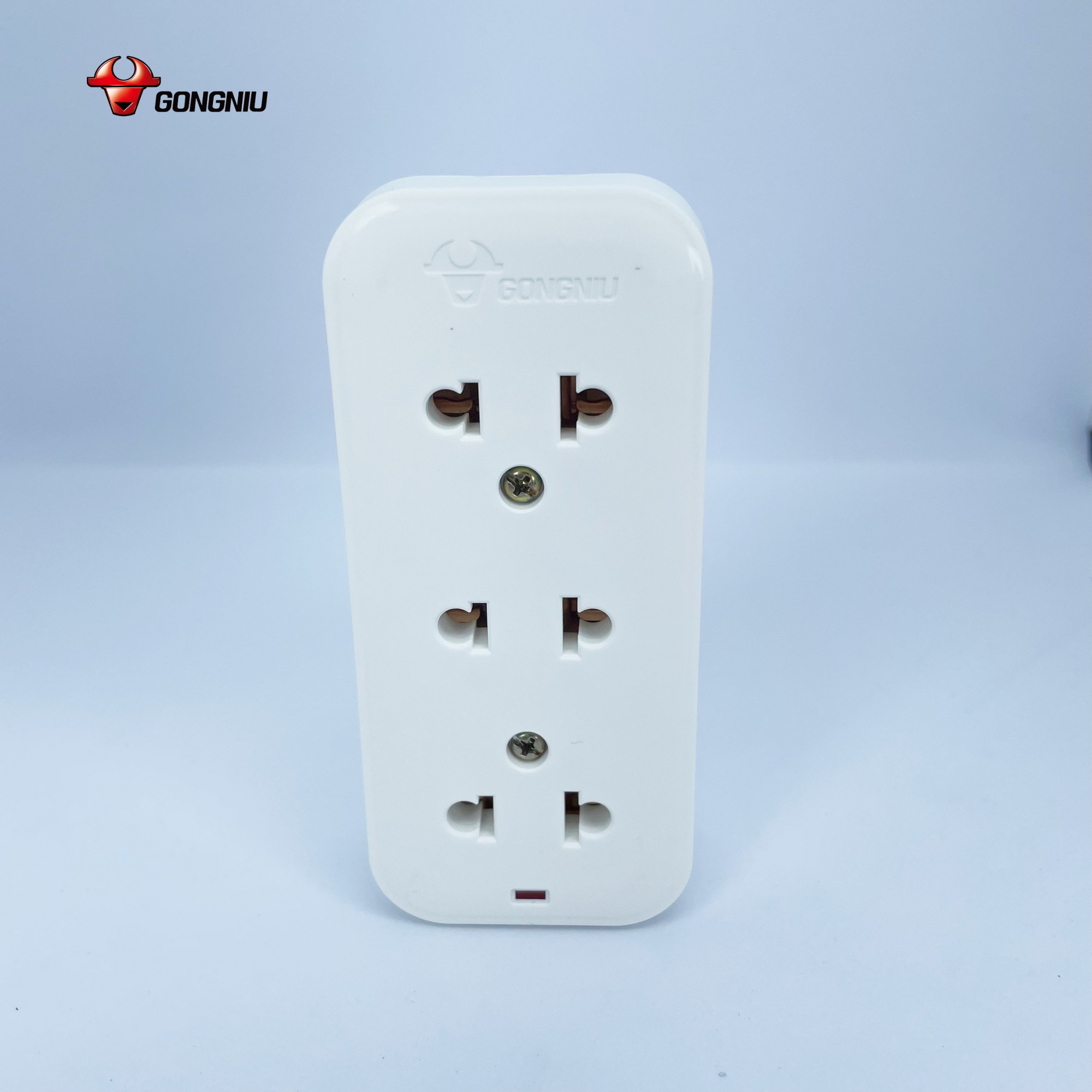 Ổ Cắm Điện Chống Cháy Mini GONEO 3 Ổ Không Kèm Dây 2500W - Trắng - Chính Hãng – 103 5