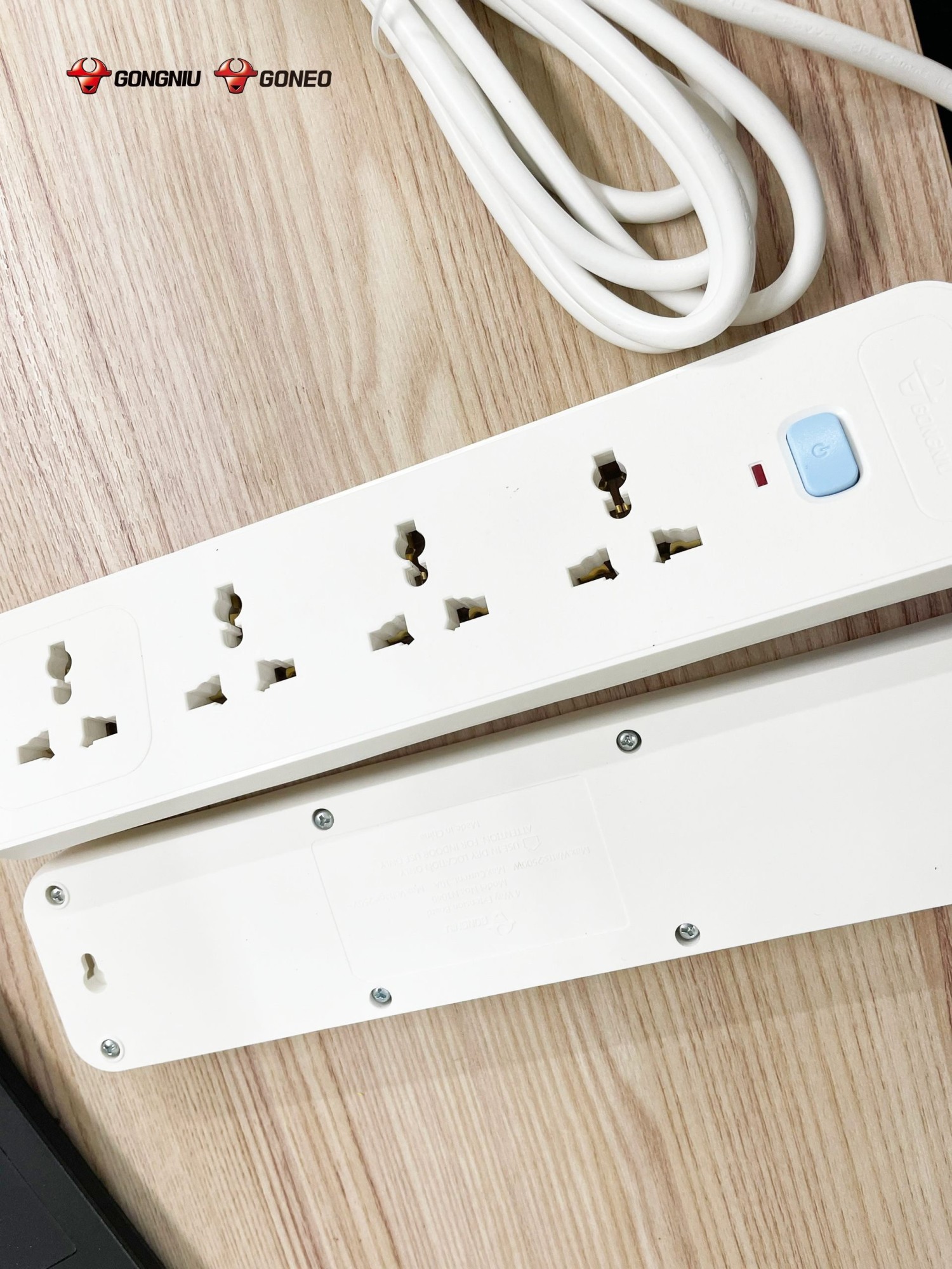 [NỘI SOI] KẾT CẤU Ổ CẮM CHỐNG CHÁY GONGNIU N1040 7
